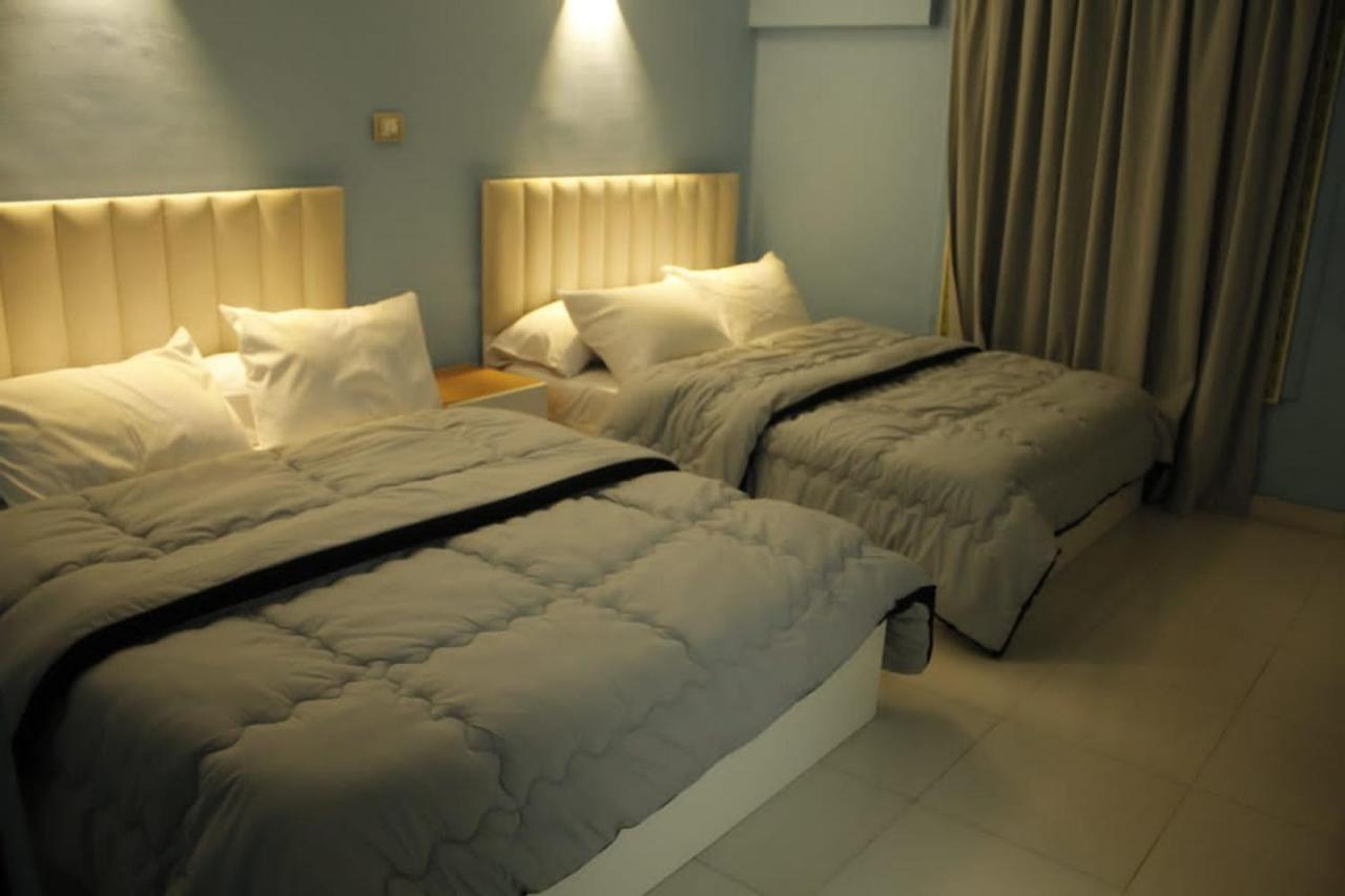 Metropolitano Hotel Kairó Kültér fotó